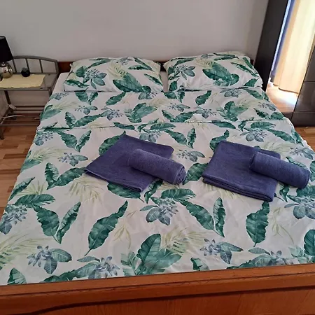 & Semic Гостевой дом Опатия