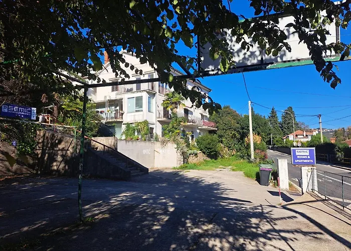 Гостевой дом & Semic 3*