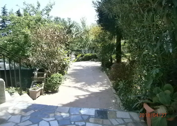 & Semic Гостевой дом